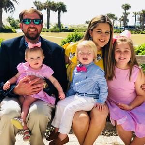 Meet your Posher, Laura